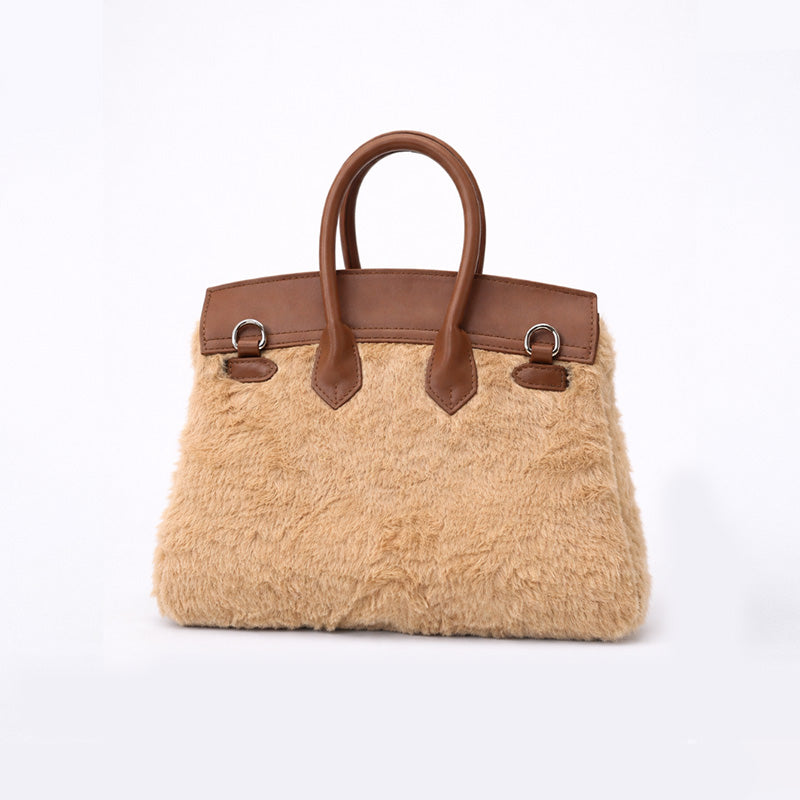 Softlock™ Essential Tote - Medium Camel